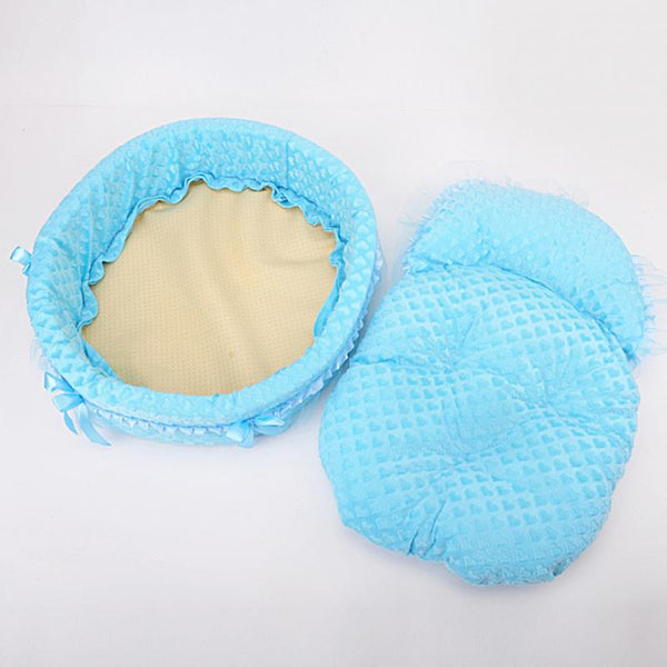 Circular Lace Dog House
