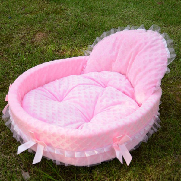 Circular Lace Dog House