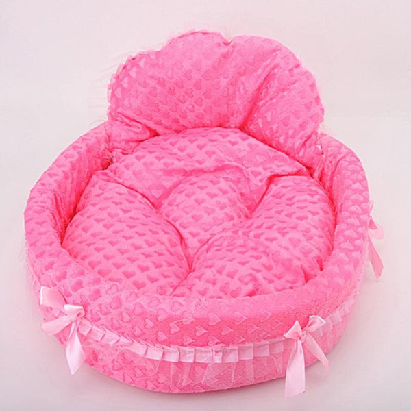Circular Lace Dog House
